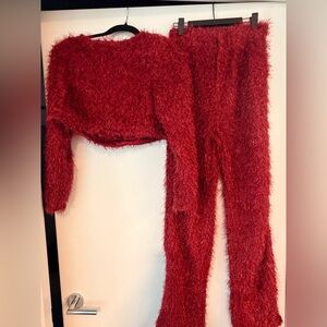 JLUXLABEL Red Fuzzy Sweater Set